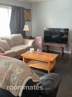 Room for rent in Gloucester Point, VA $850, house