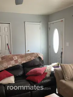 Room for rent in Gloucester Point, VA $850, house