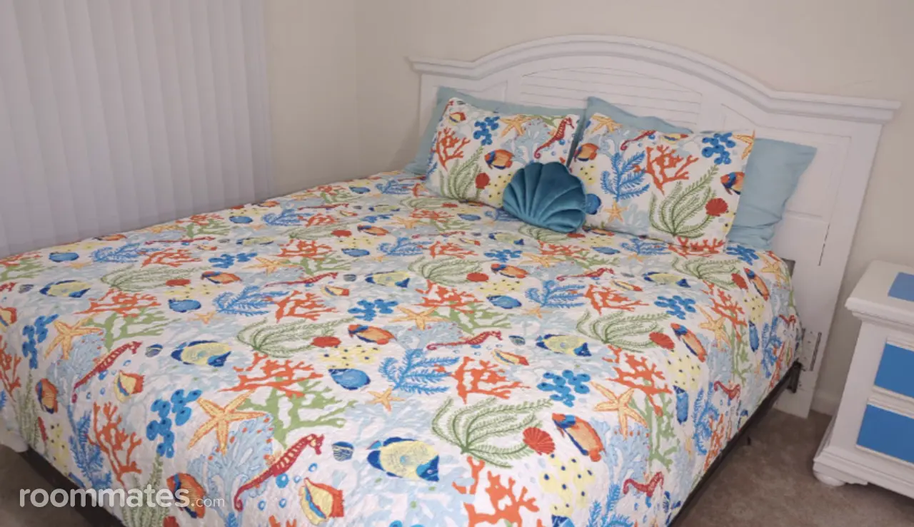 Profile photo 1 of 7