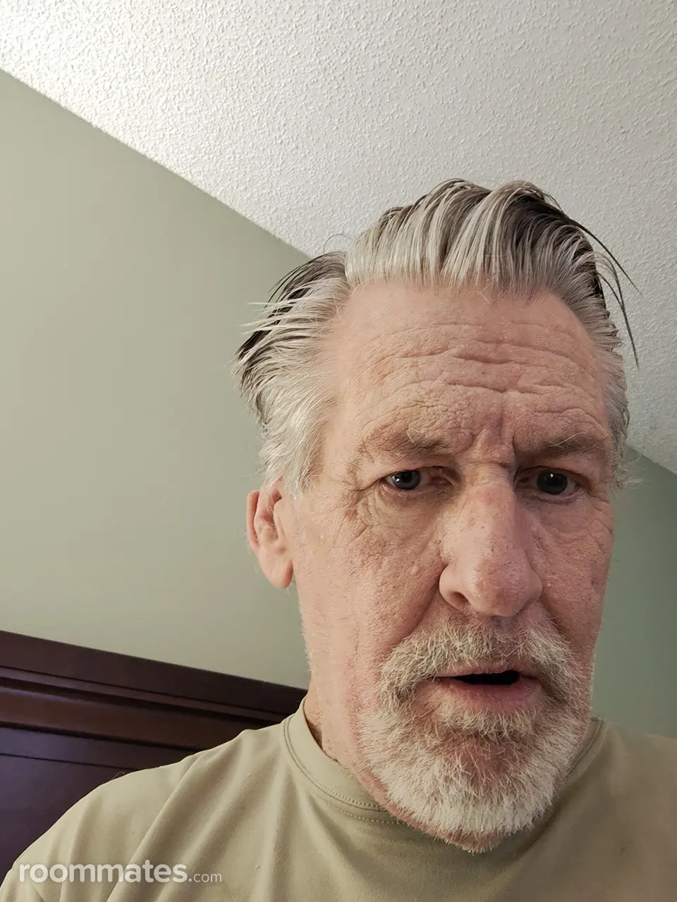 Profile photo 3 of 6