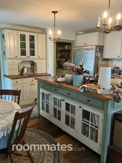 Room for rent in Windham, CT $875, house