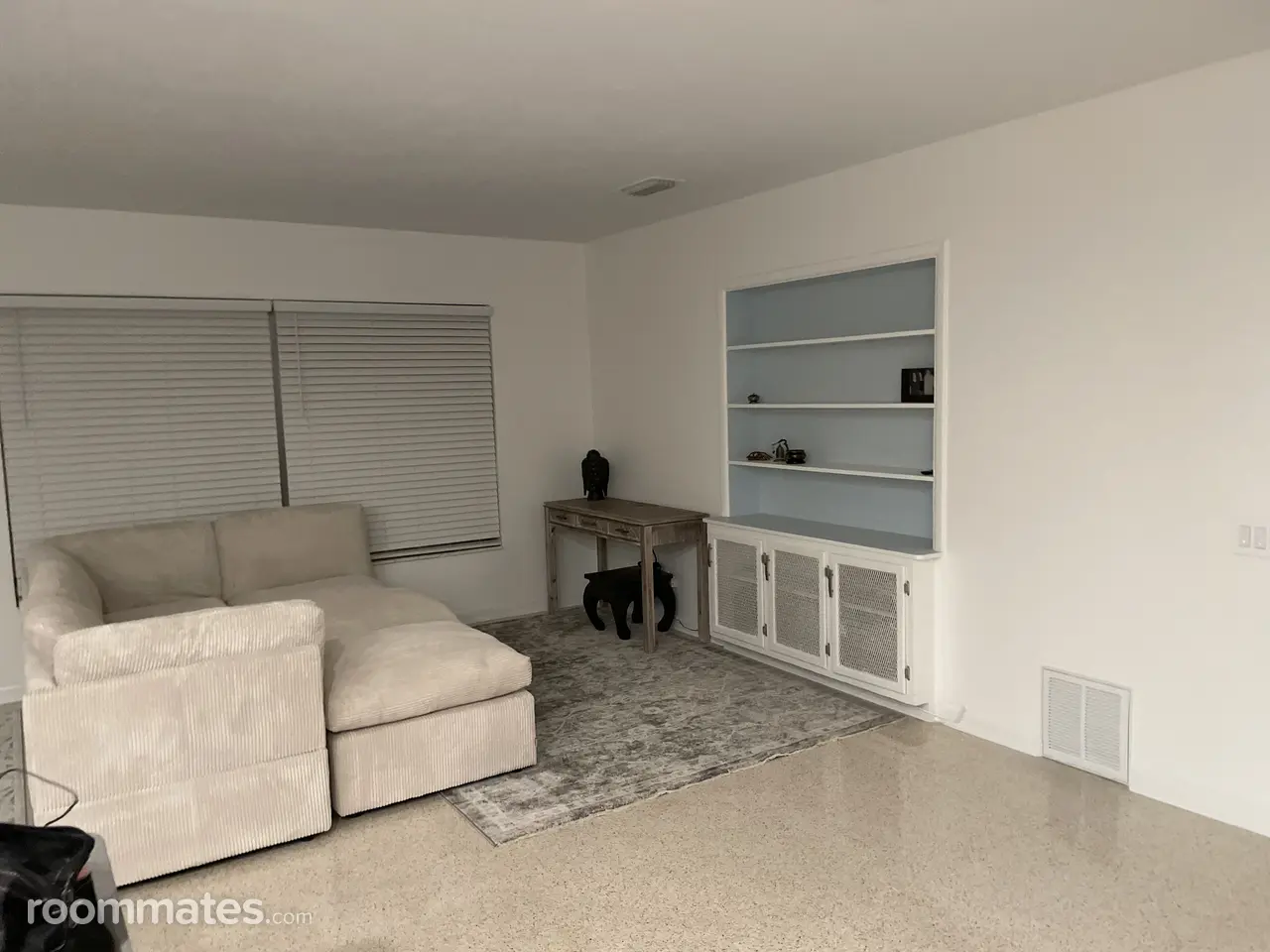 Profile photo 3 of 9