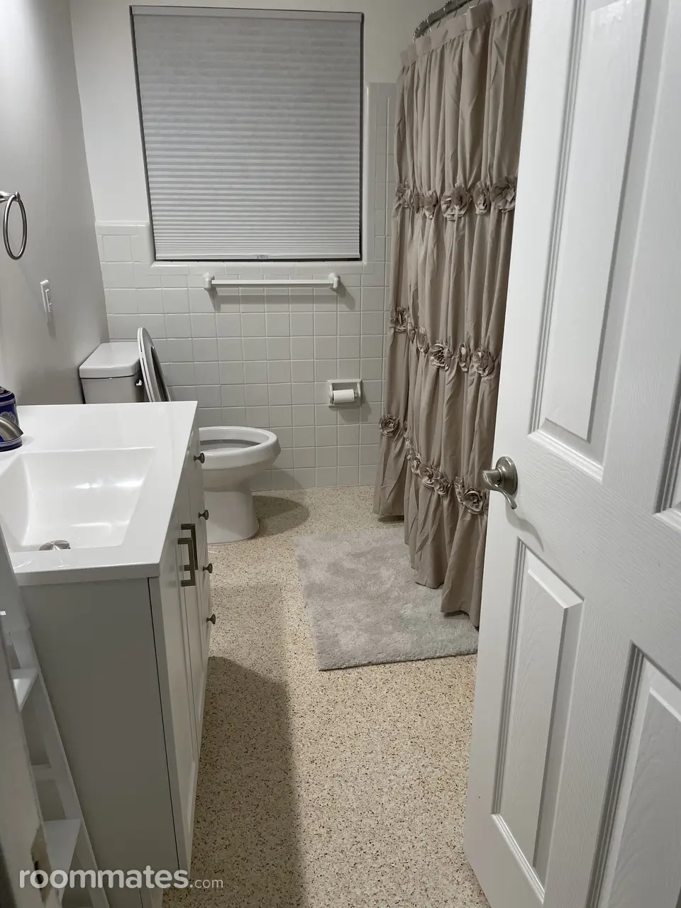 Profile photo 6 of 9