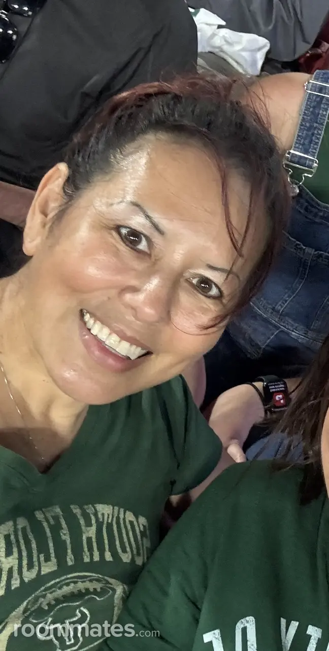 Profile photo 9 of 9