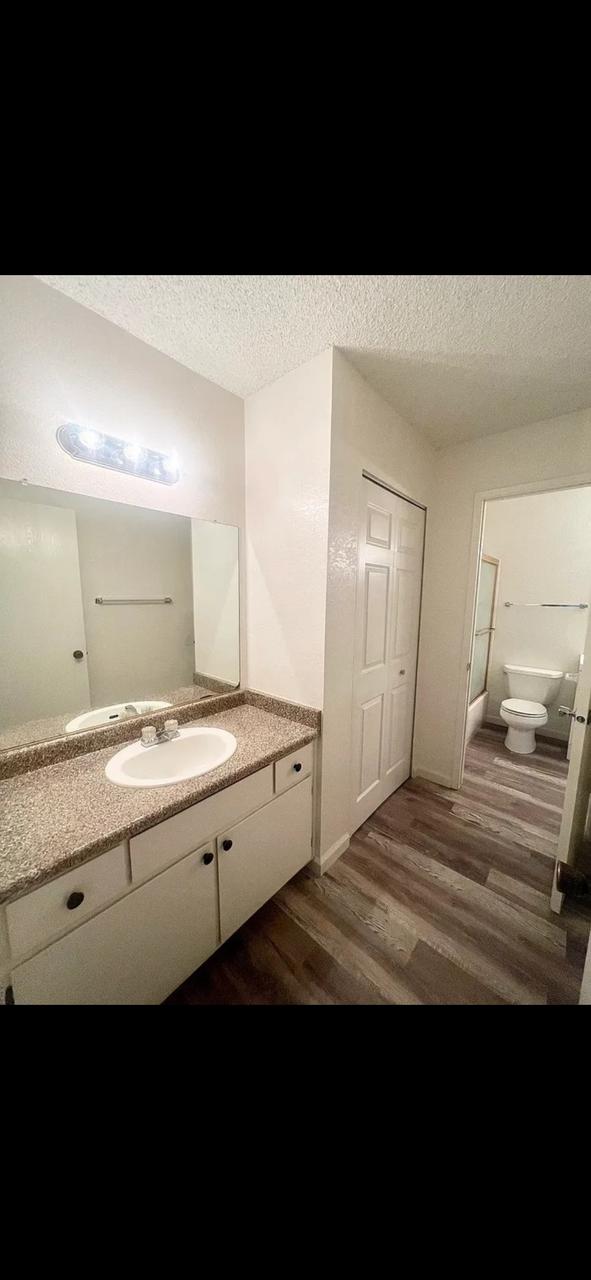 Profile photo 2 of 10