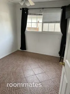 Room for rent in Costa Mesa, CA $1200, house