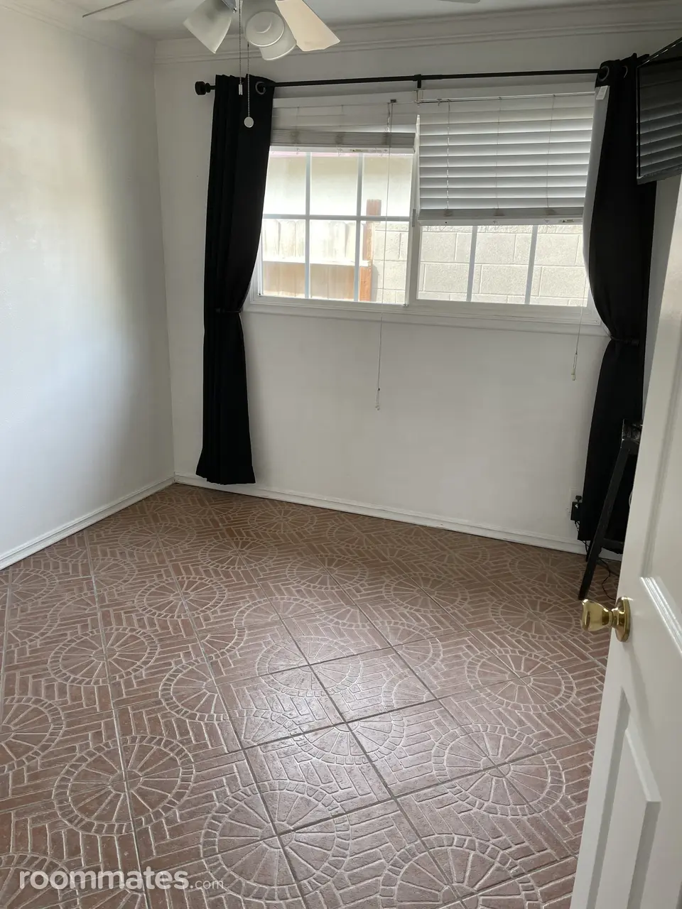 Profile photo 5 of 8