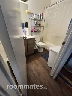 Room for rent in Vista, CA $1200, house