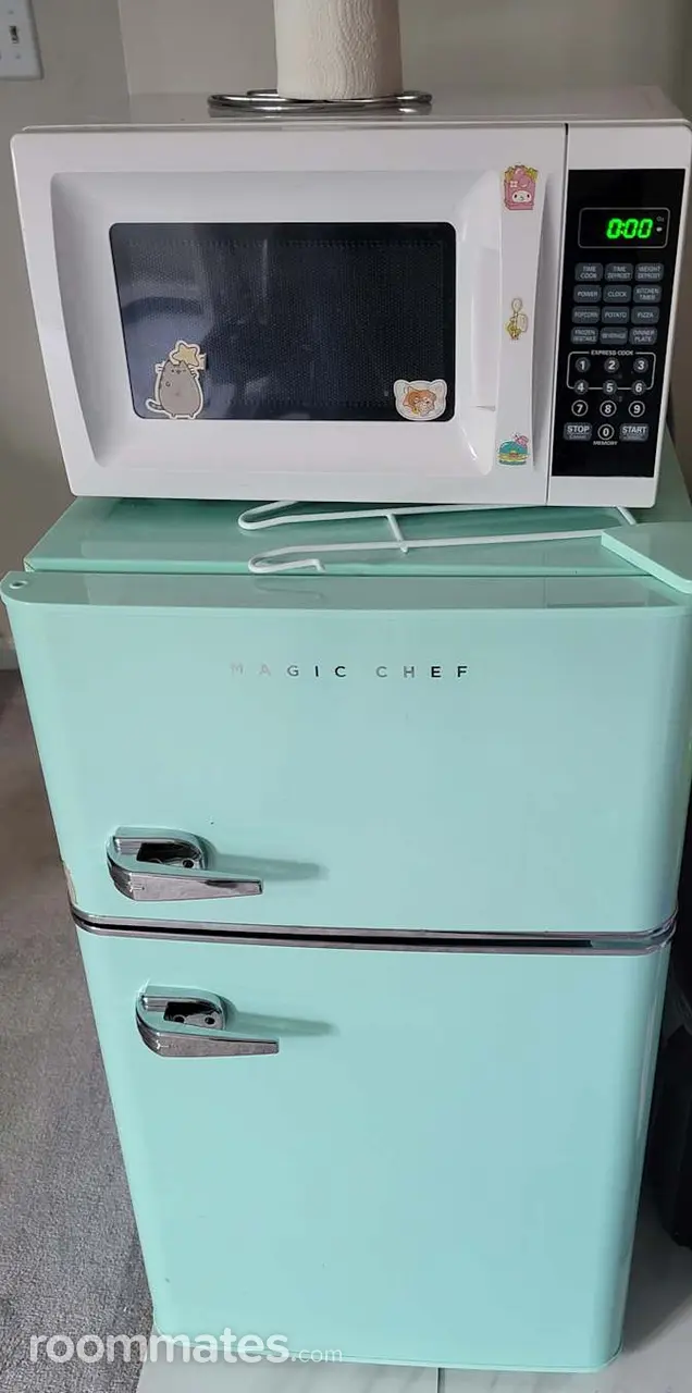 Profile photo 3 of 11