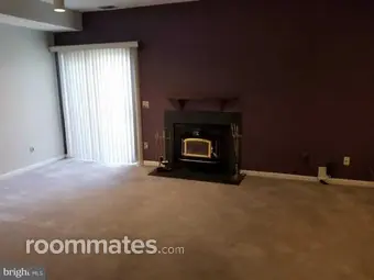 Room for rent in Herndon, VA $1200, townhouse