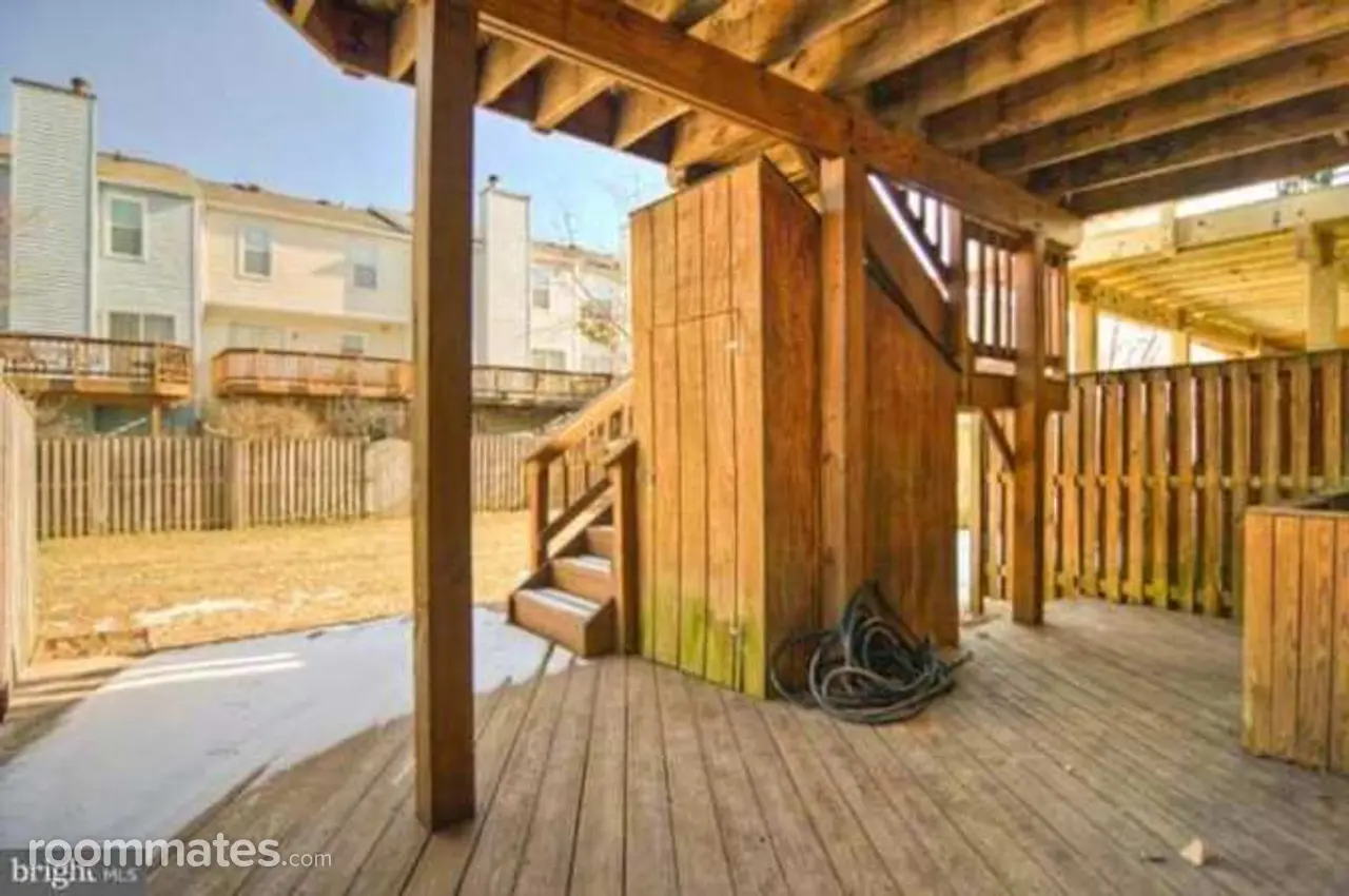 Profile photo 7 of 11