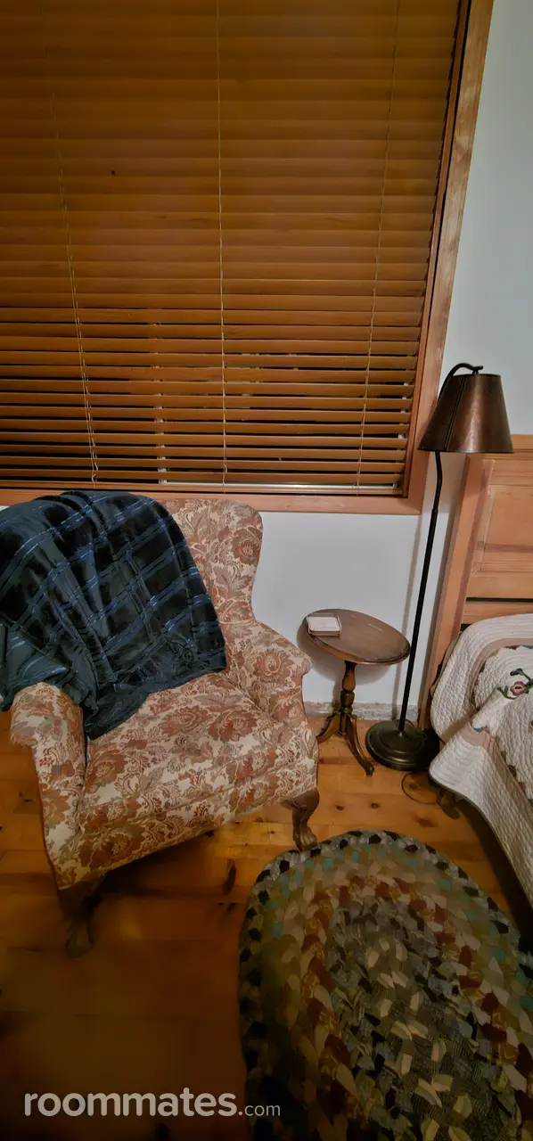 Profile photo 2 of 17