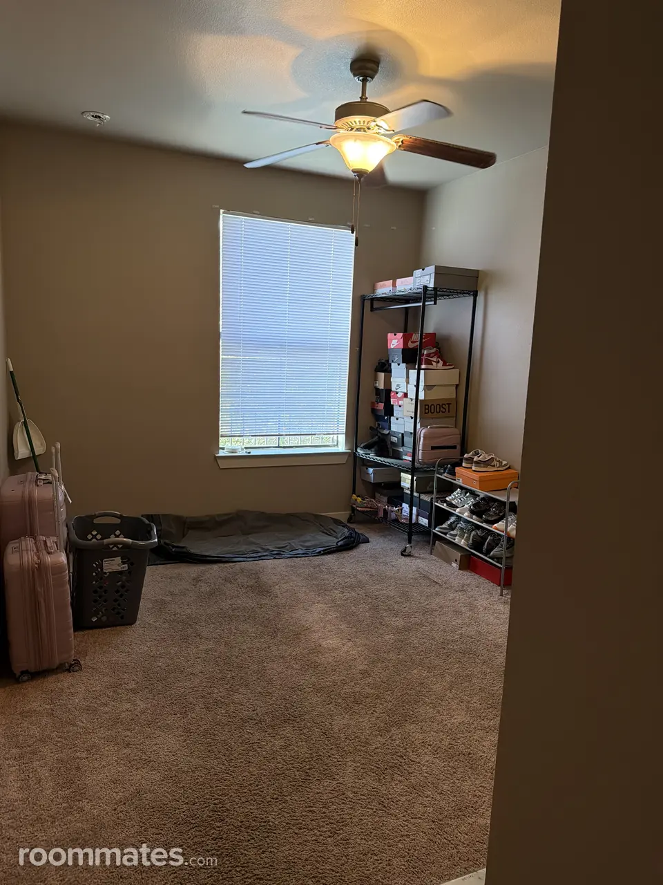 Profile photo 3 of 6