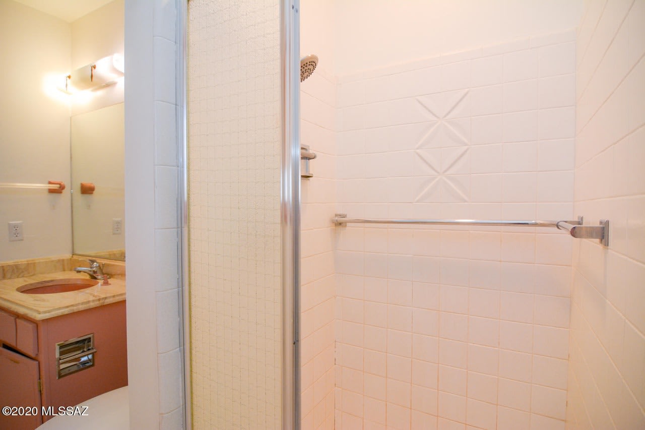 Profile photo 1 of 11