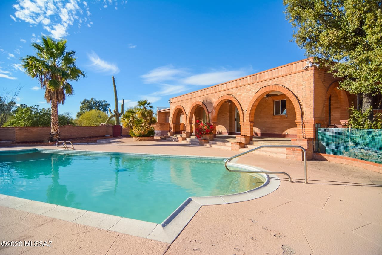 Profile photo 6 of 11