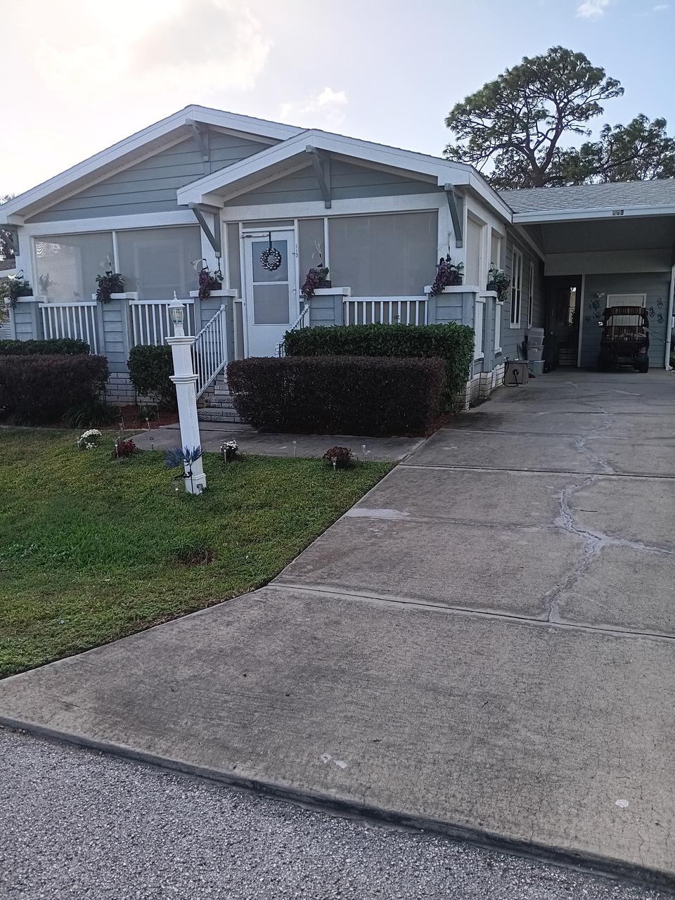 Profile photo 7 of 9