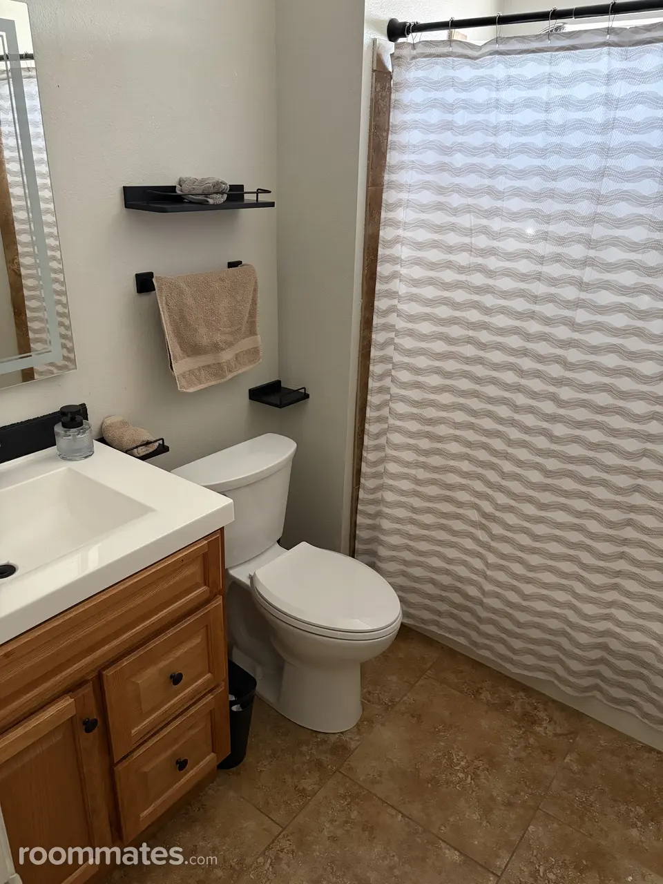 Profile photo 6 of 10