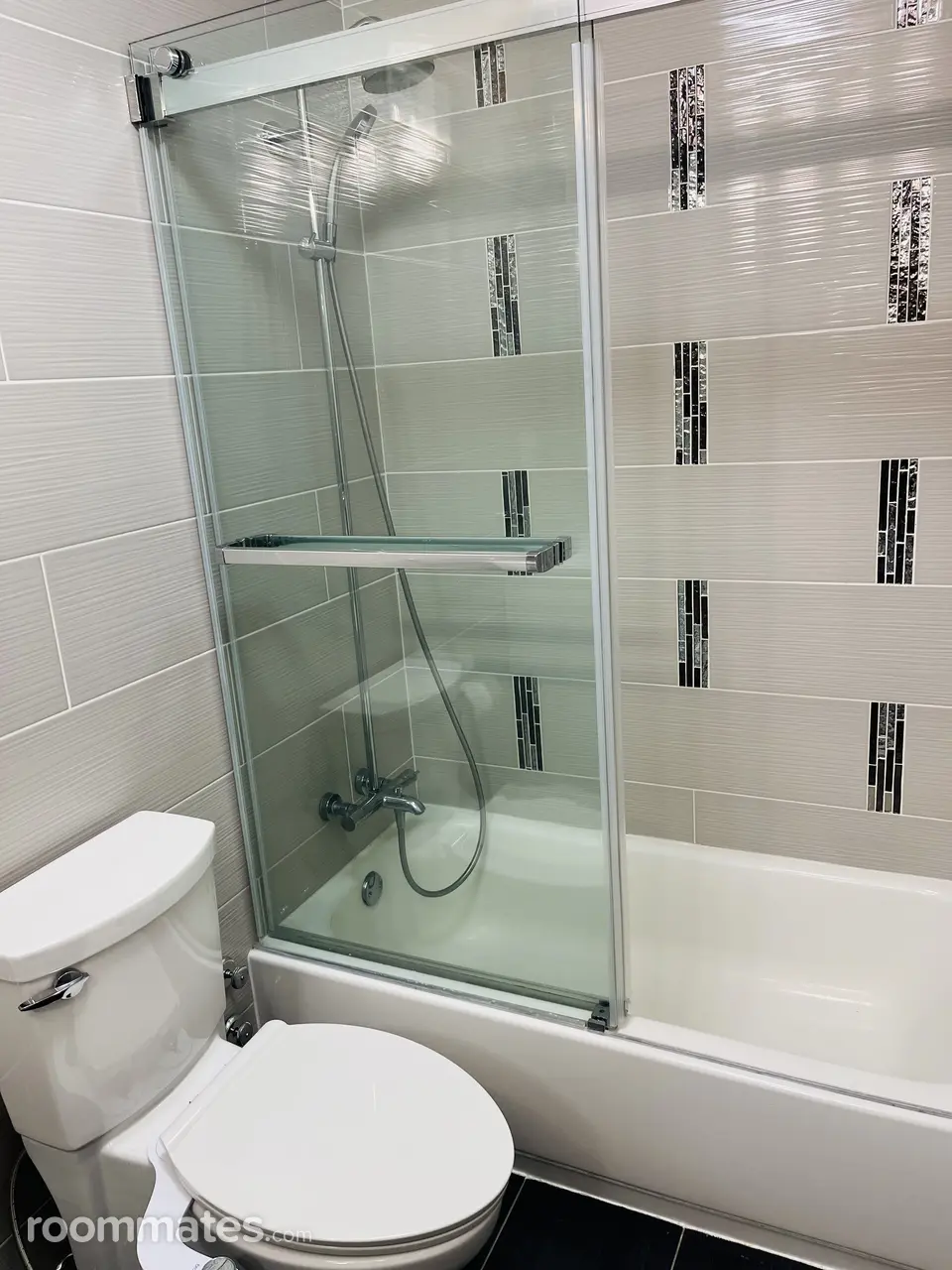 Profile photo 6 of 11