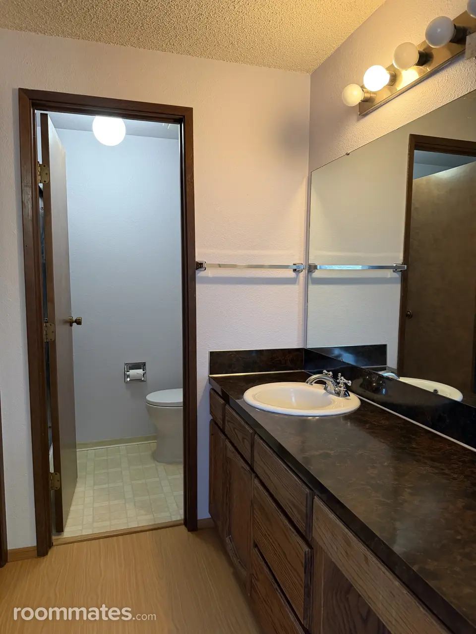 Profile photo 5 of 11