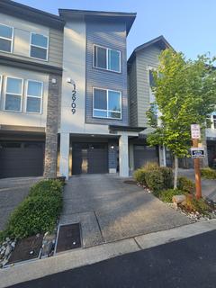 Room for rent in Everett, Washington $1200, townhouse