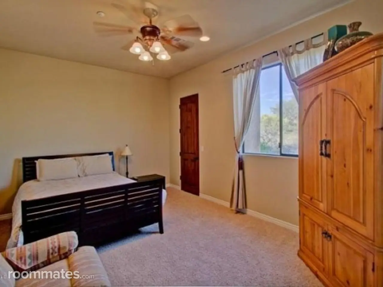 Profile photo 6 of 10