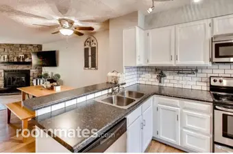 Room for rent in Littleton, CO $650, townhouse
