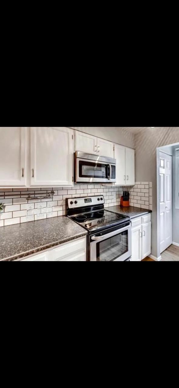 Profile photo 6 of 9