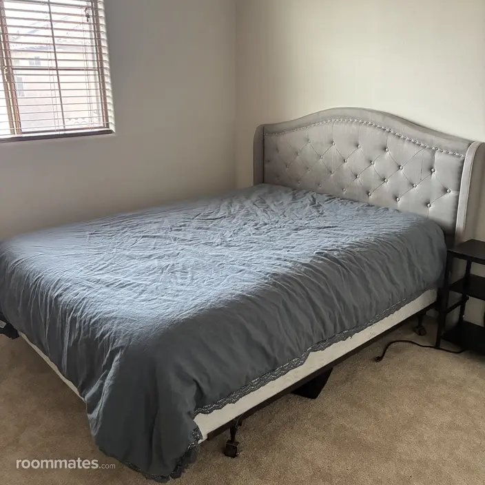 Room for rent in Peoria, AZ $700, house
