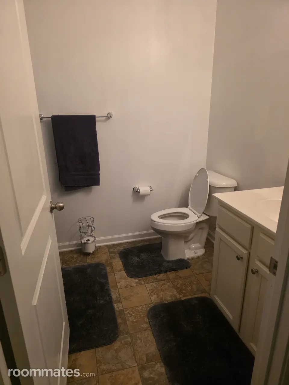 Profile photo 7 of 8