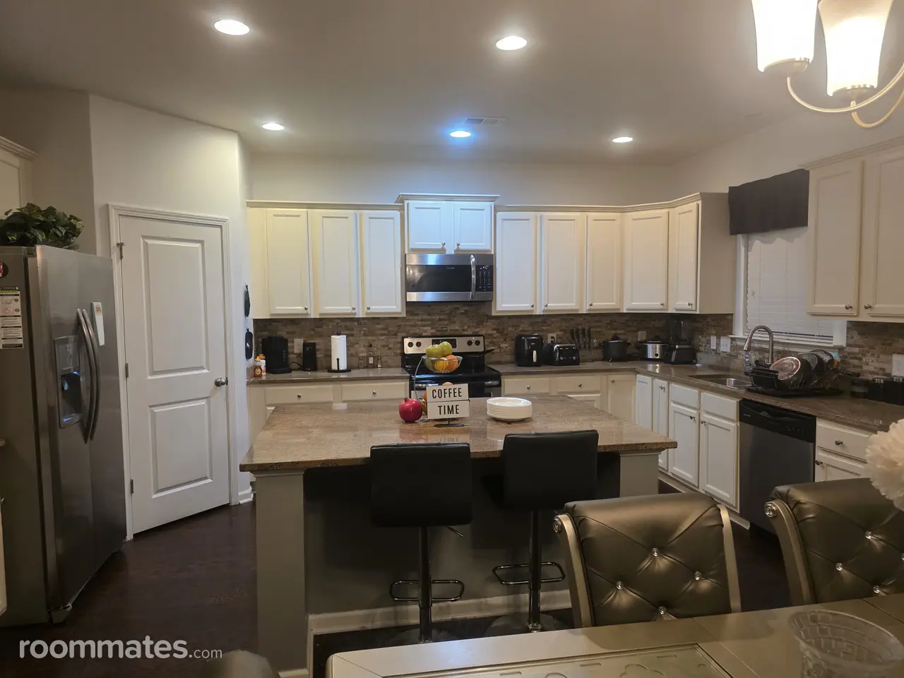 Profile photo 2 of 8