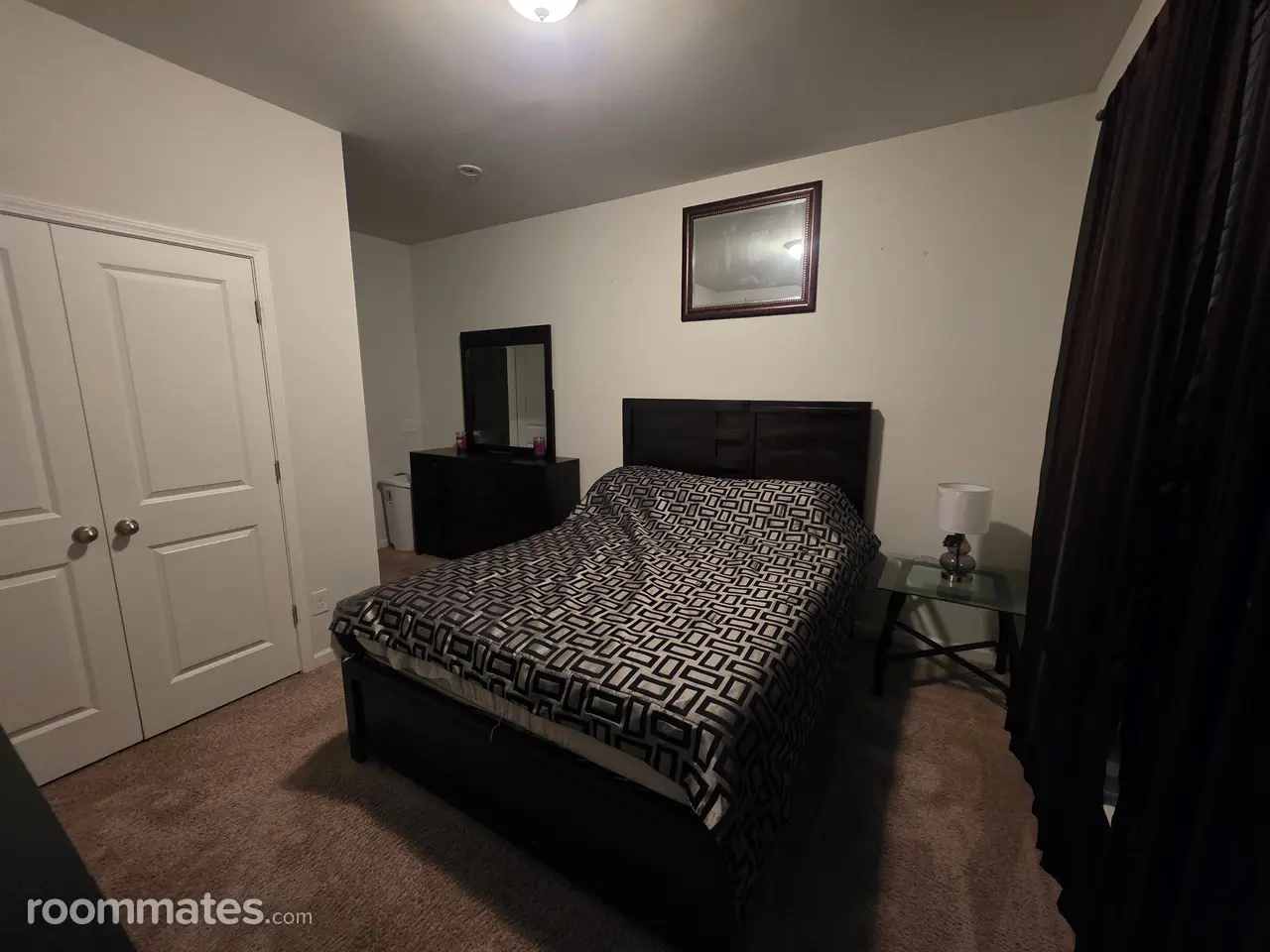 Profile photo 6 of 8