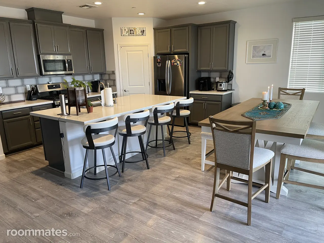 Profile photo 3 of 5