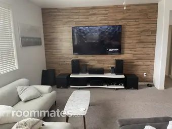 Room for rent in Plumas Lake, CA $900, house