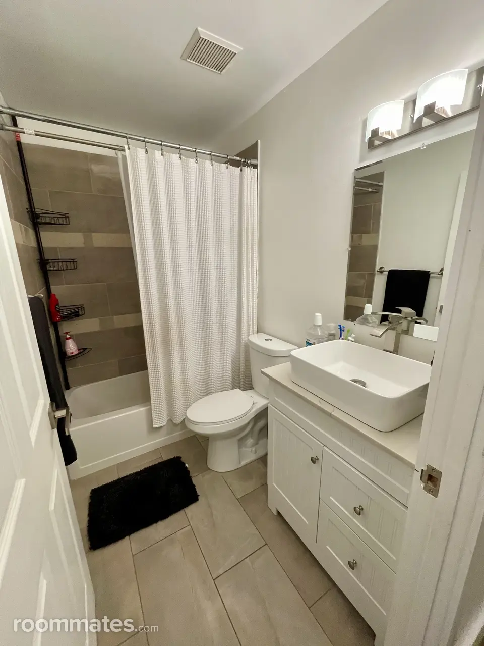 Profile photo 2 of 10