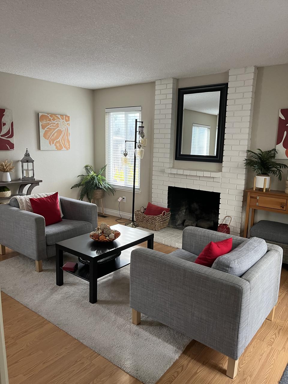 Profile photo 8 of 17