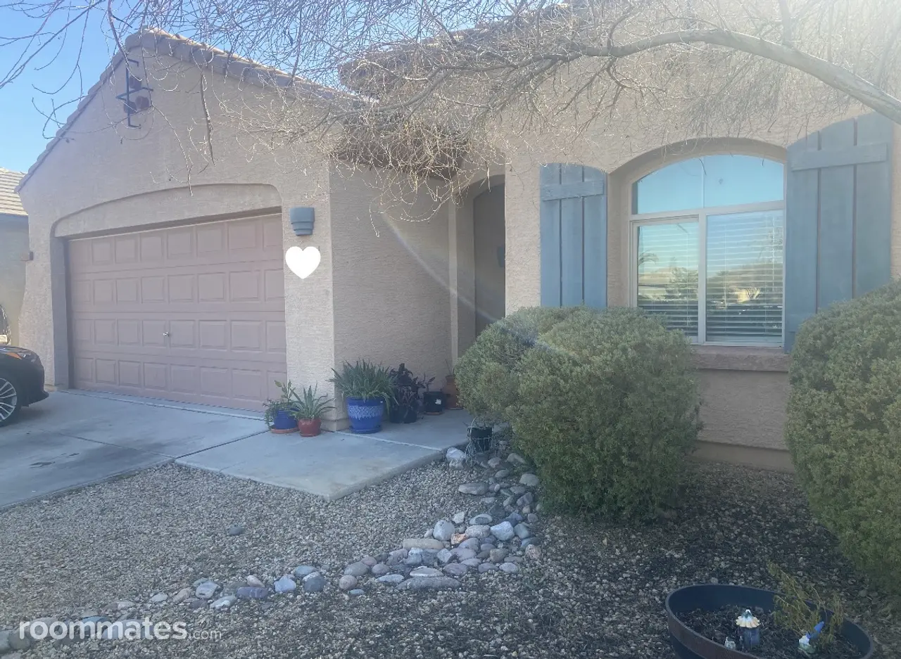 Profile photo 5 of 21