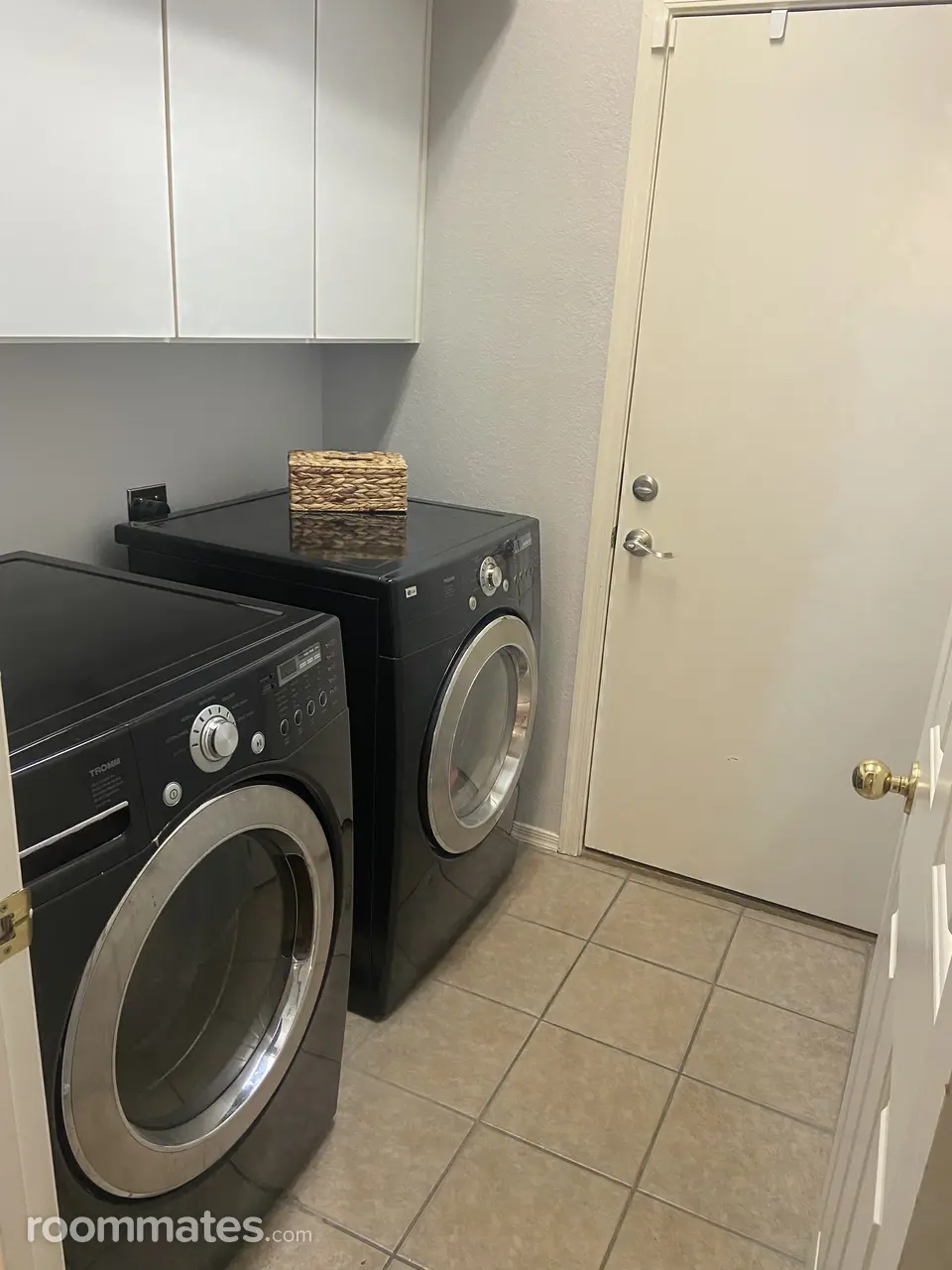 Profile photo 17 of 21