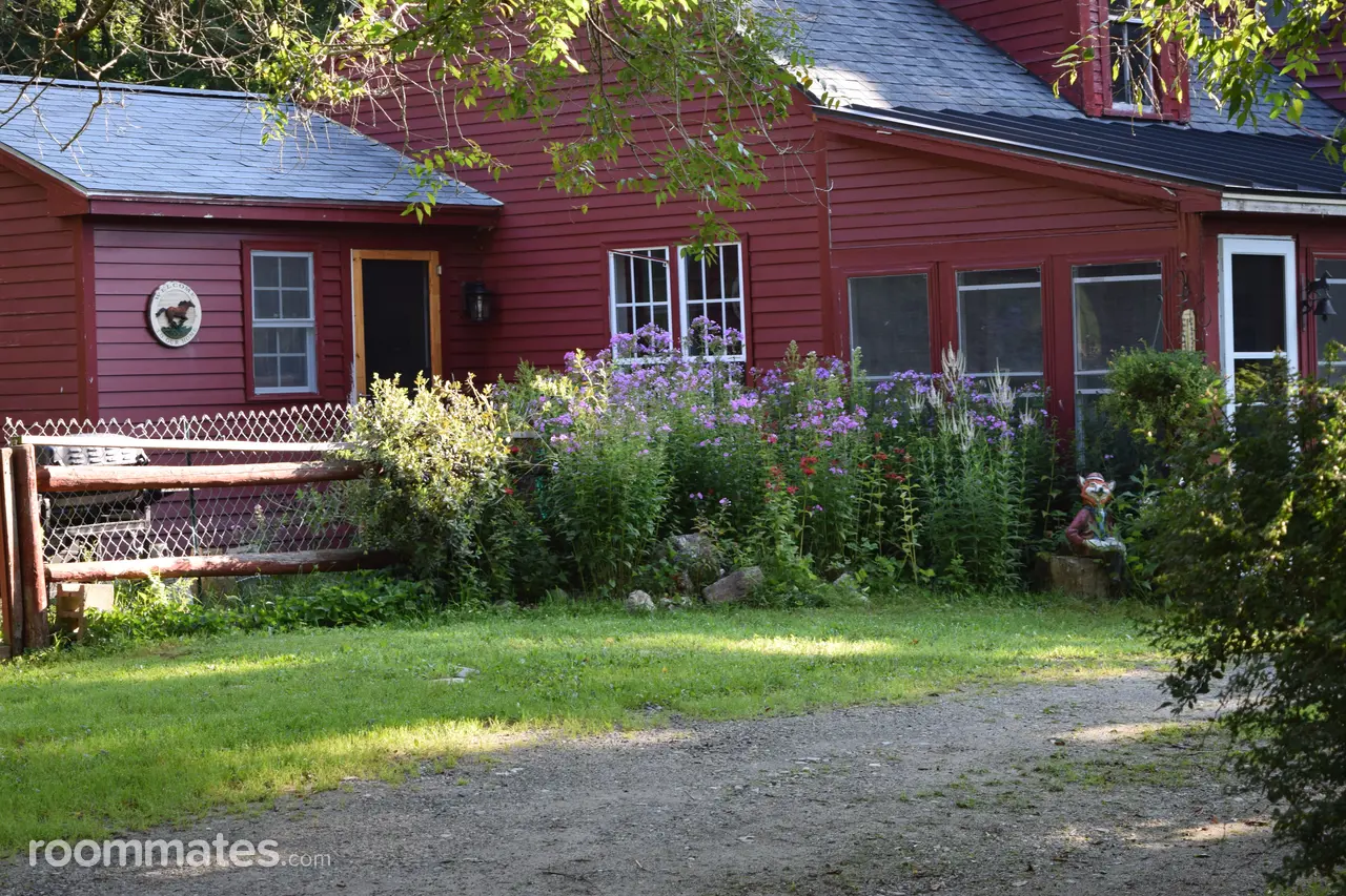 Profile photo 1 of 2