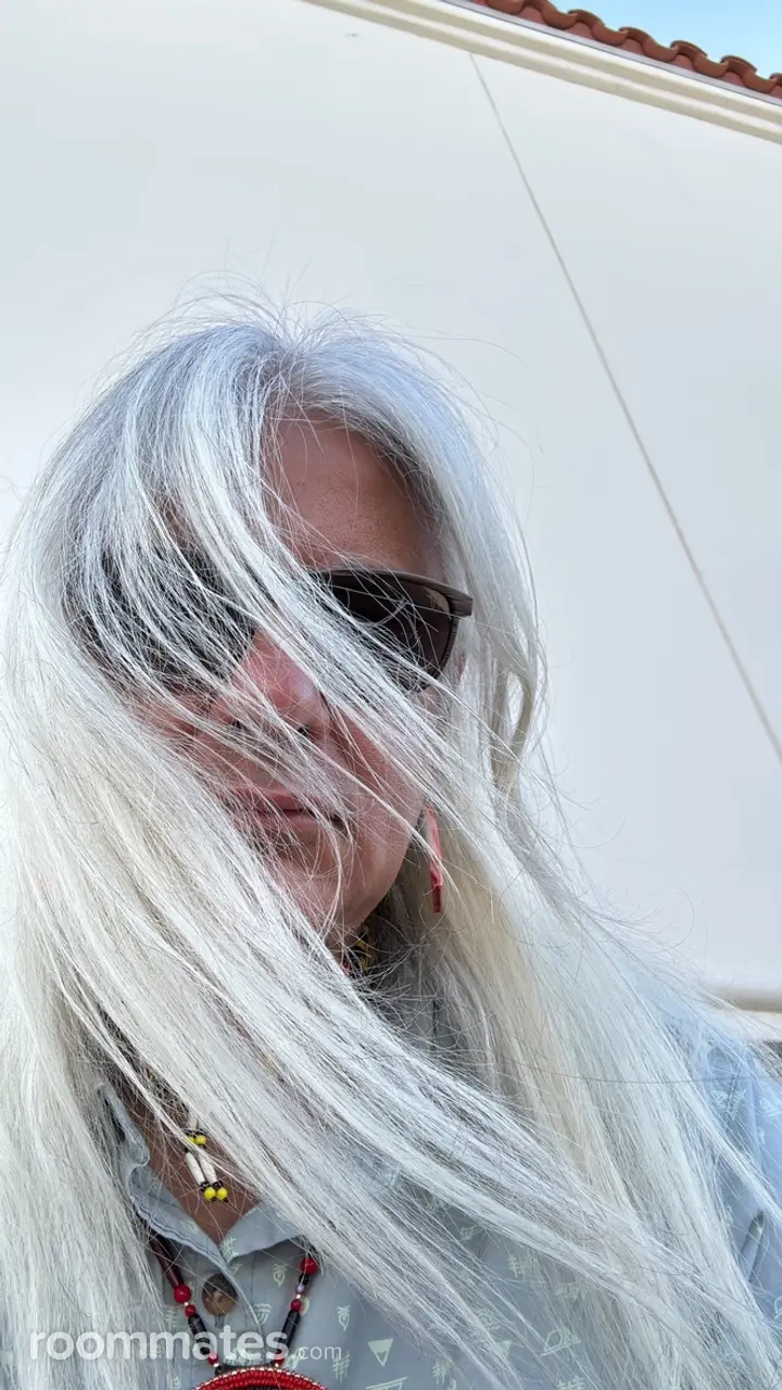 Profile photo 3 of 11