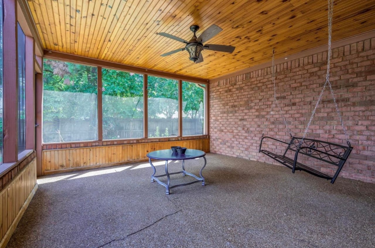 Profile photo 3 of 7