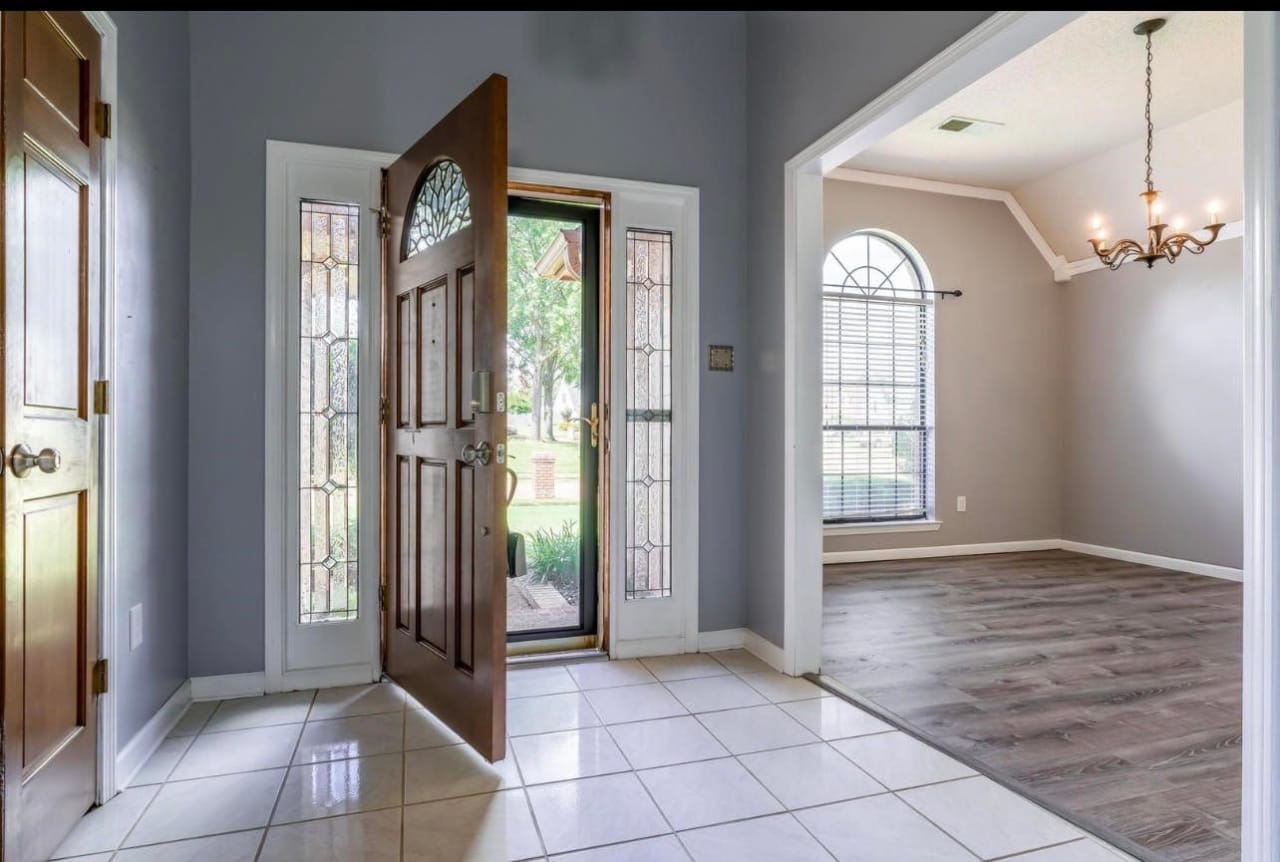 Profile photo 4 of 7