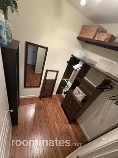 Room for rent in Norfolk, VA $850, condo