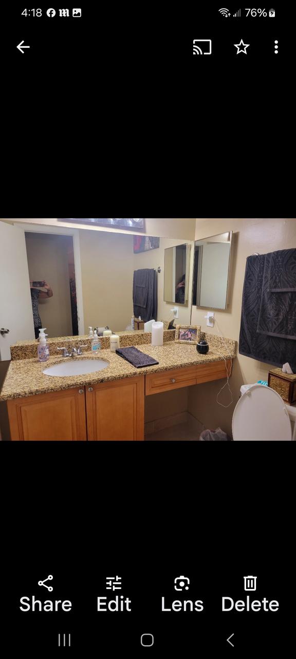 Profile photo 4 of 16