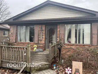 Room for rent in Madison Heights, MI $700, house