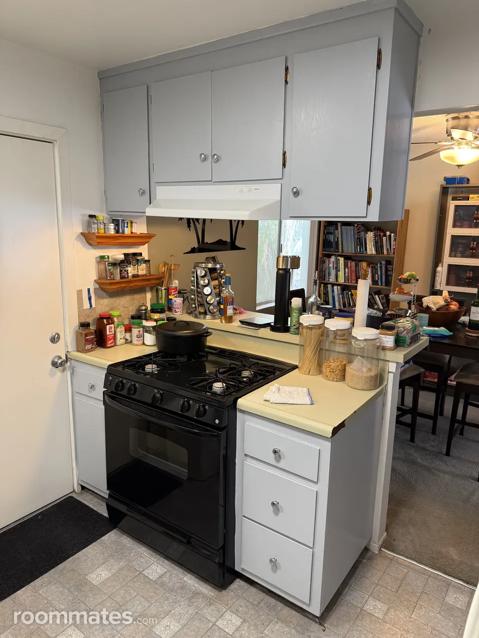 Profile photo 4 of 9