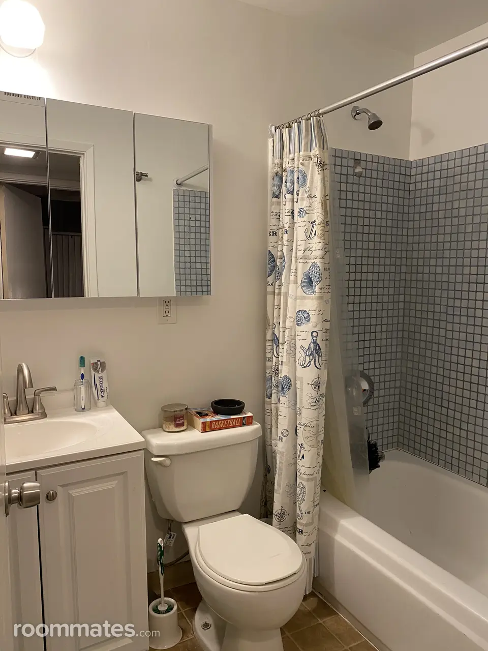 Profile photo 7 of 9