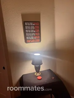 Room for rent in Lathrop, CA $900, house