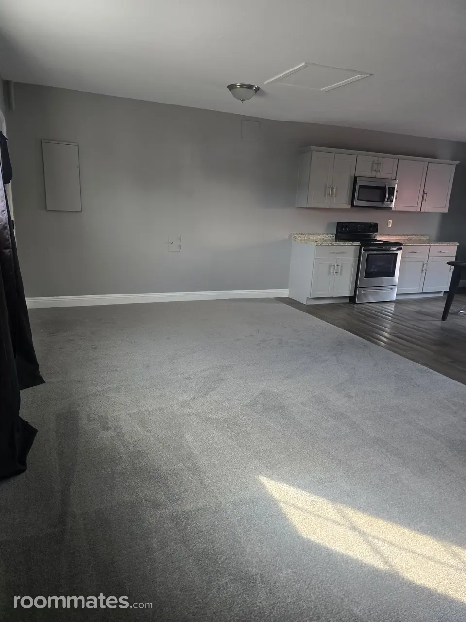 Profile photo 4 of 6