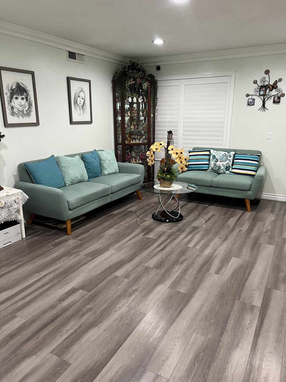 Profile photo 9 of 13