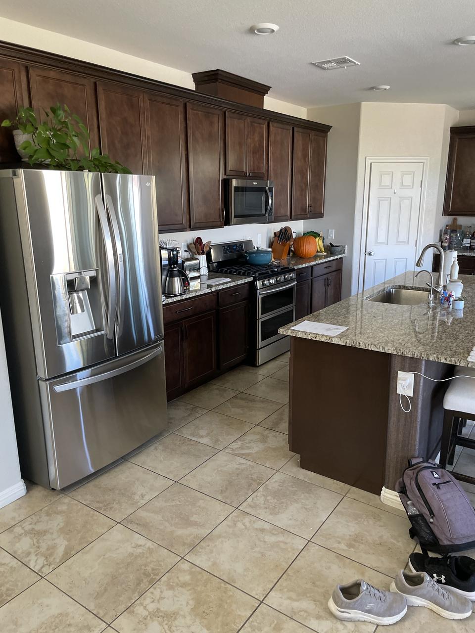 Profile photo 3 of 12